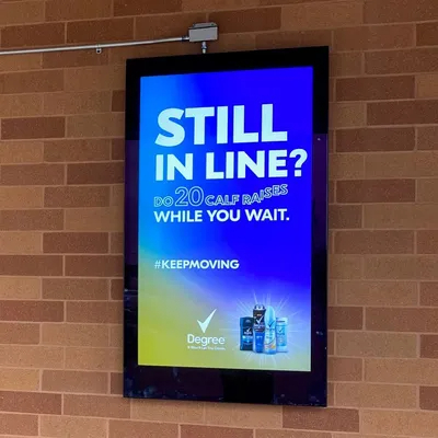 Blog perusahaan terbaru tentang Perlindungan Cuaca-Semua: Papan Tanda Digital Luar Ruangan Tahan Air IP65/IP66